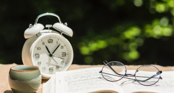 自律者胜！中考作文参考范文《自律》(图6)