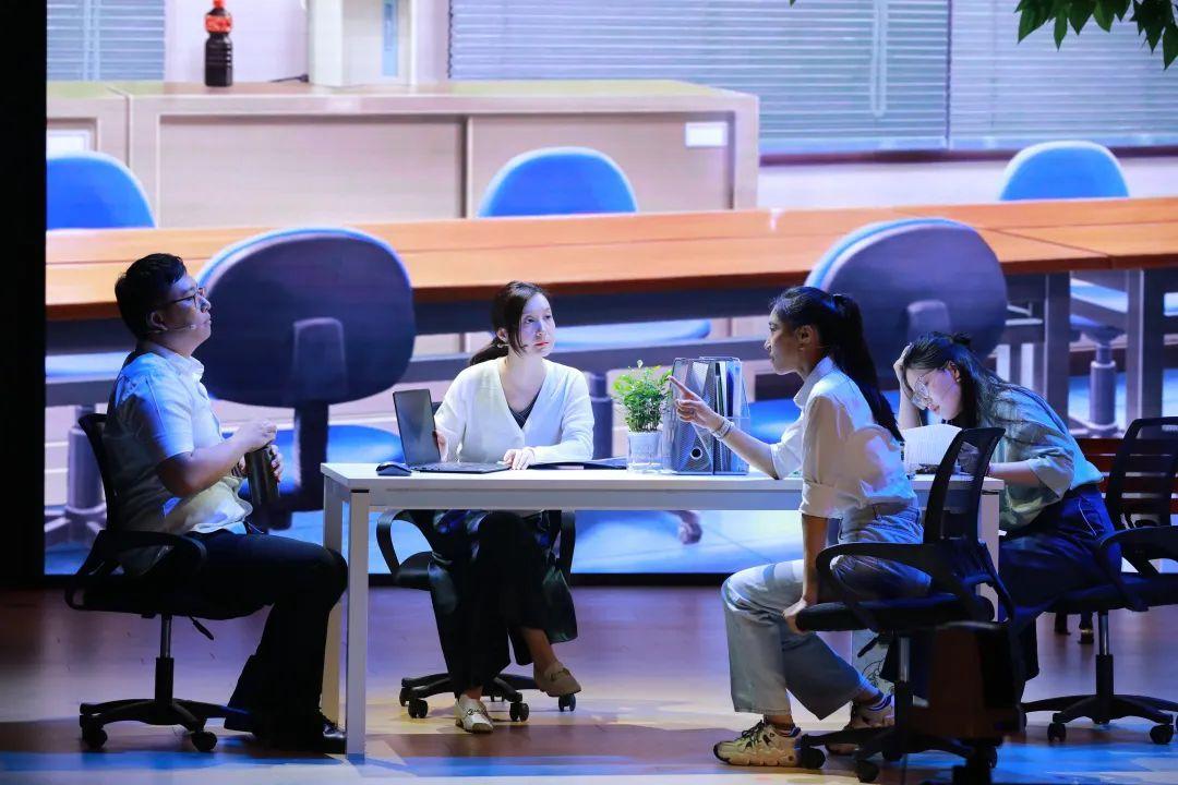 “师者”是怎样的？70、80、90后杨浦教师分别说出他们的教育格言……(图2)