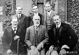 著名心理学家荣格28句经典心理学名言，句句戳心，发人深省(图3)