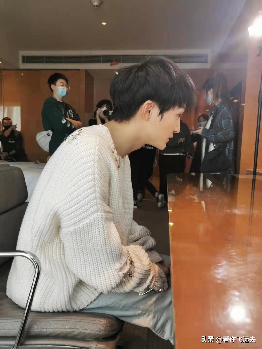 卡布叻男团加入新成员直指C位，周深醋意满满心生嫉妒想单飞(图6)