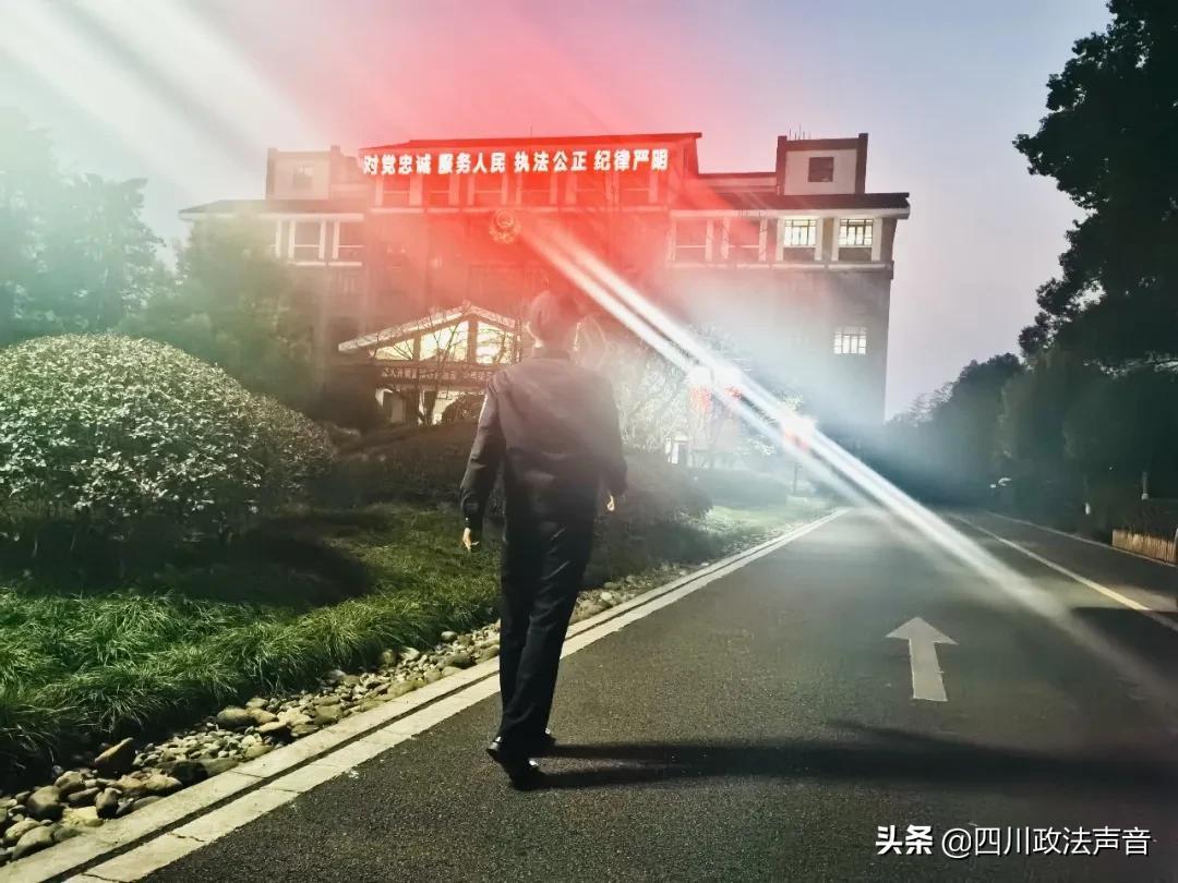 有种跨年叫值班(图22)