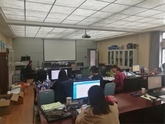 适合上班发的朋友圈文案(图3) 适合上班发的朋友圈文案(图3)