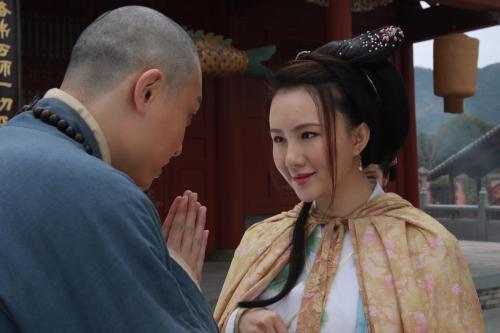 水浒中除了武功还有其它元素，这两段描述最为经典(图3)