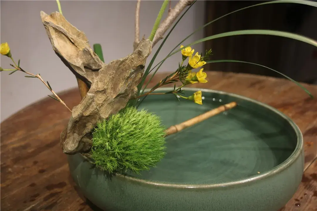 春分插花:轻风细雨,惜花天气,相次过春分(图22) 春分插花:轻风细雨,惜花天气,相次过春分(图22)