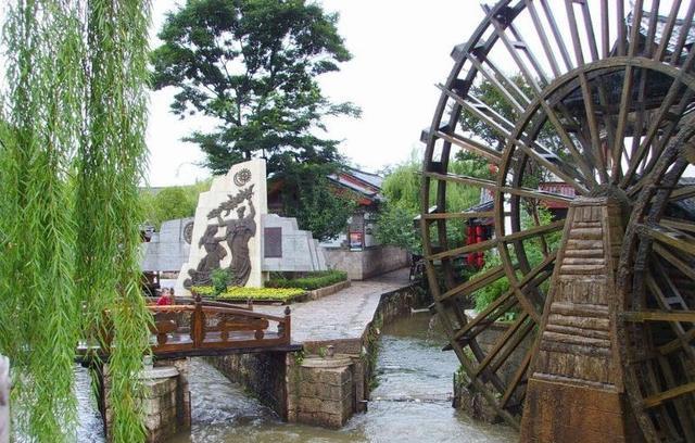 水车轮转飞珠玉，溅浪激花，苍韵弥弥(图5)