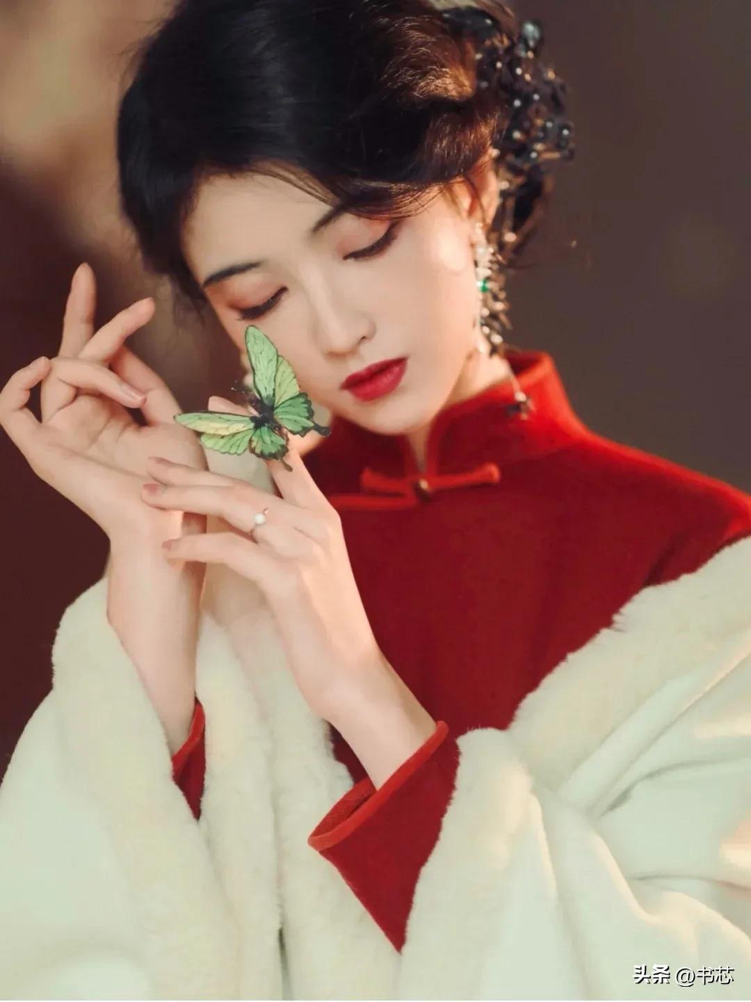 旗袍／裹着诗词的雅韵，摇曳着淡淡的风(图8)