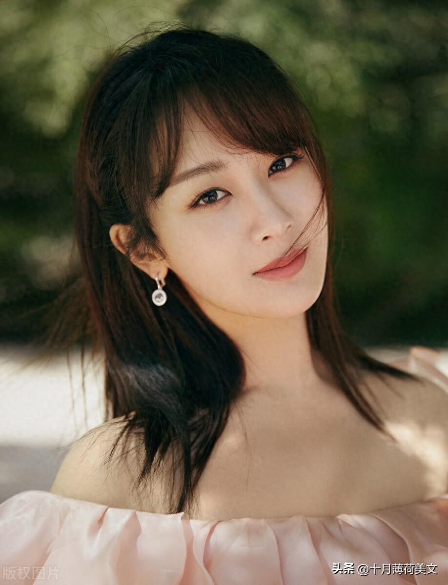 30句朋友圈晒自拍用的高质量文案(图1)