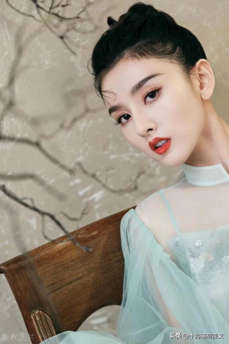 30句朋友圈晒自拍用的高质量文案(图5)