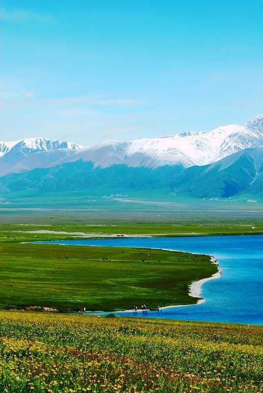 我所感知的赛里木湖（散文）(图1)