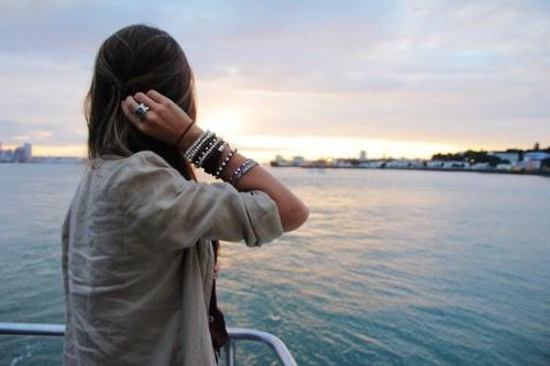 我想你了，伤感句子(图1)