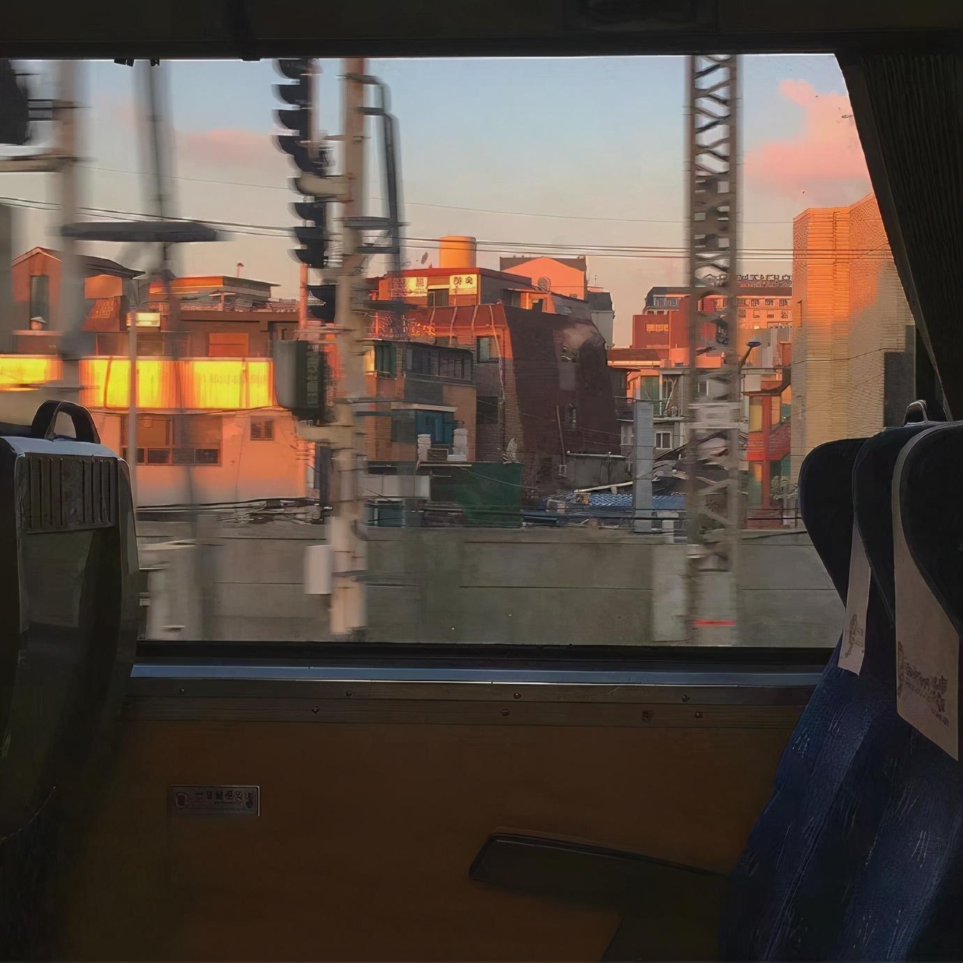 带有春夏秋冬四季的温柔文案(图2)