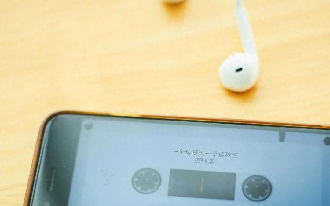 简单有内涵的生日句子，暖心不俗气(图1)