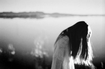 一个人心累想放手的说说，句句伤感失落，看完好想哭！(图4)