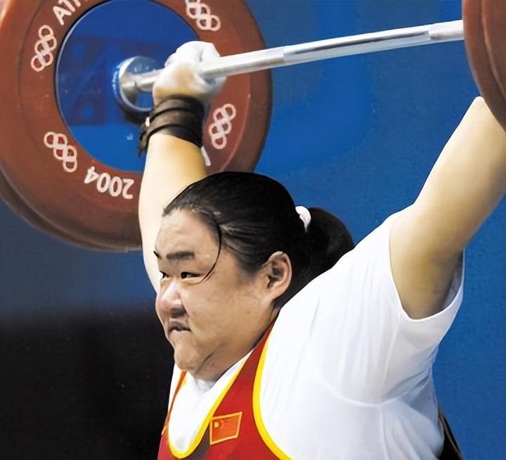 举重女王唐功红：冠军背后的生死励志与甜蜜爱情(图4)