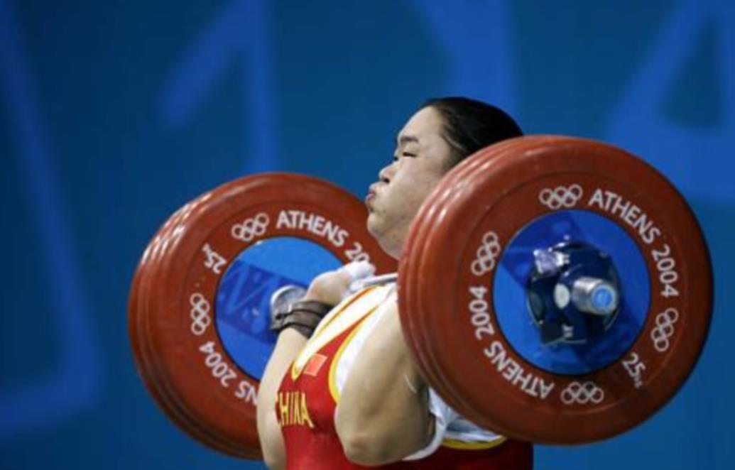 举重女王唐功红：冠军背后的生死励志与甜蜜爱情(图7)