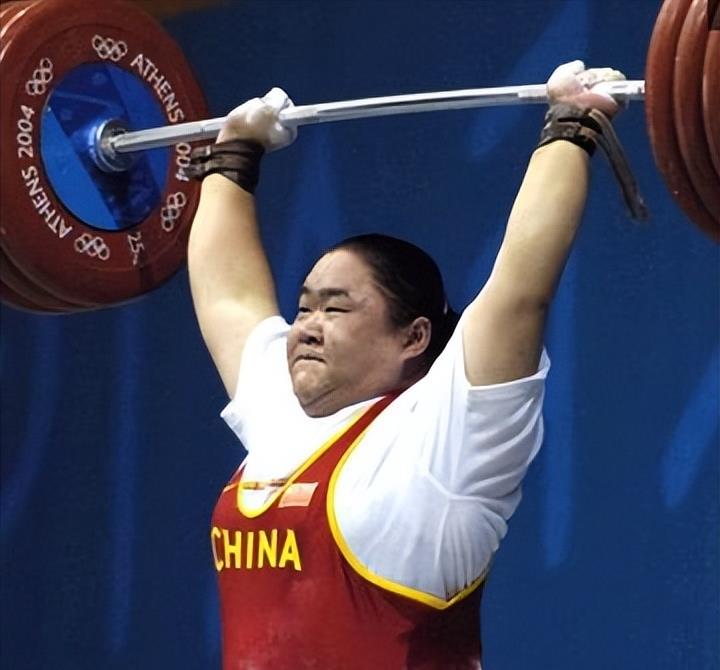 举重女王唐功红：冠军背后的生死励志与甜蜜爱情(图8)
