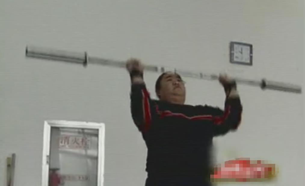 举重女王唐功红：冠军背后的生死励志与甜蜜爱情(图16)