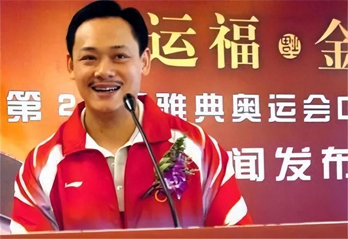 这位中国奥运举重冠军的不凡人生：坚持与爱情的平衡(图3)