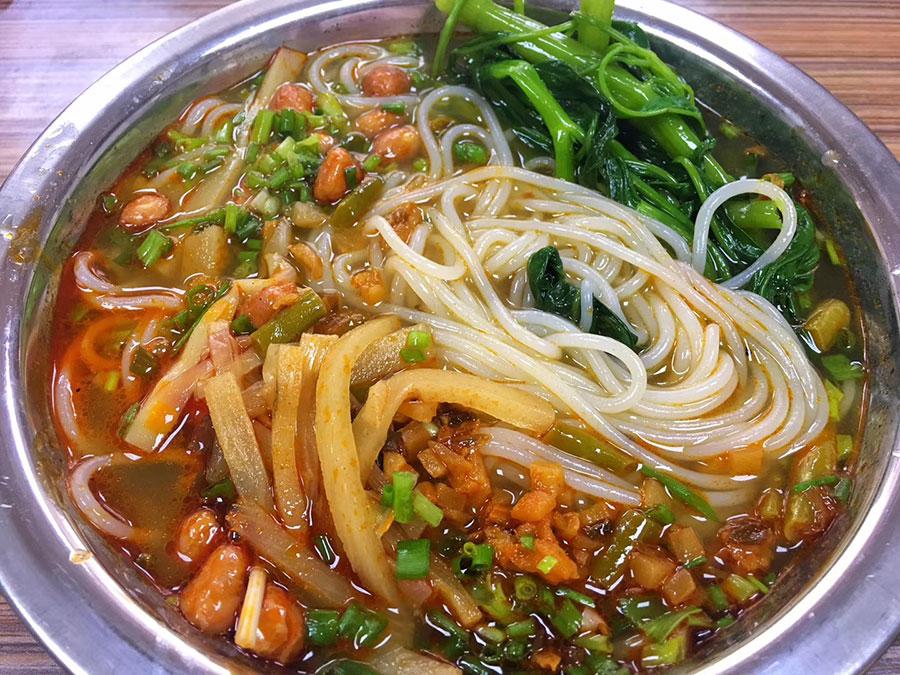 螺蛳粉不止是煮着吃，炒的更香(图3)