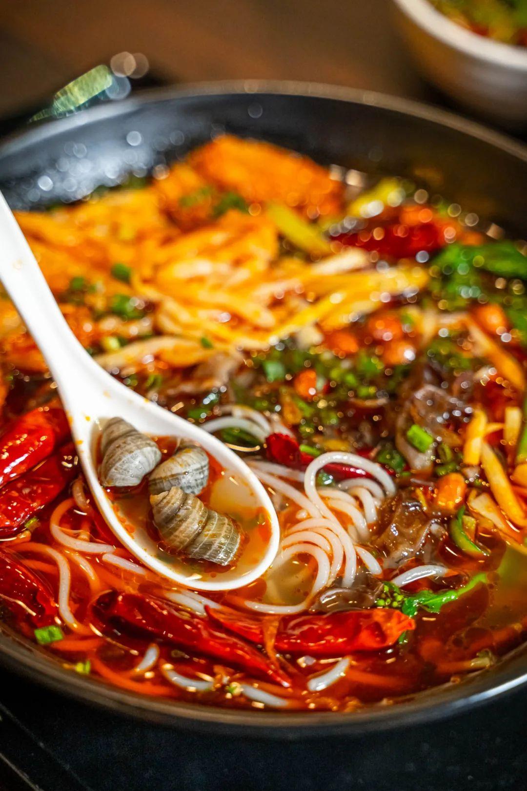 我发誓，从未见过这样子的螺蛳粉(图31)