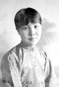 冰心最美的20句话，句句温暖，治愈人心(图1)