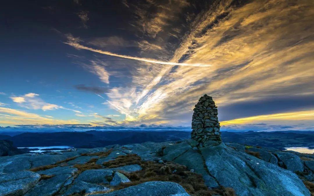 享受浪漫时刻，送上25句浓情深意的“我爱你”句子！(图5)