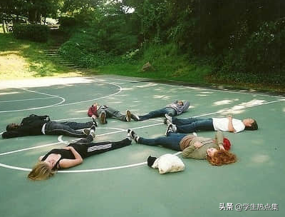 曾最非主流的兄弟，霸气重情义的说说你们还记得吗？(图12)