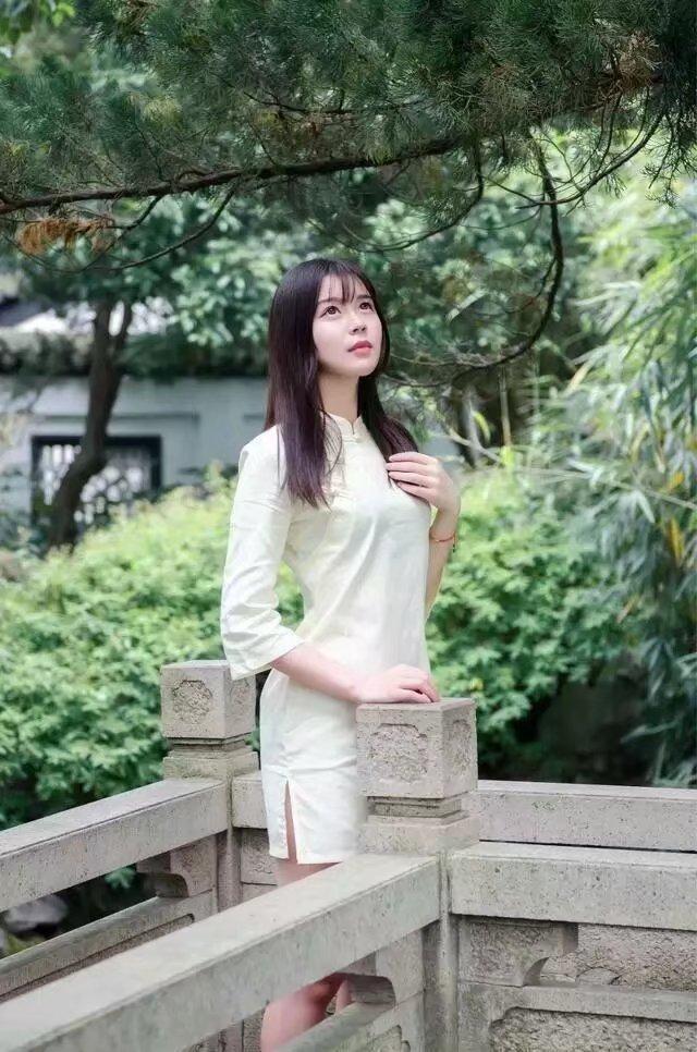 梧桐夜雨，寒意渐生，此生几回无寐(图2)