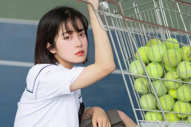 沉默不想说话的句子短语，心疼曾经的自己(图4)