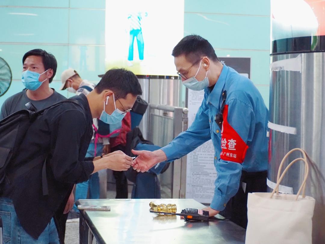 “铁味”情话，哪条击中你的心？(图8)