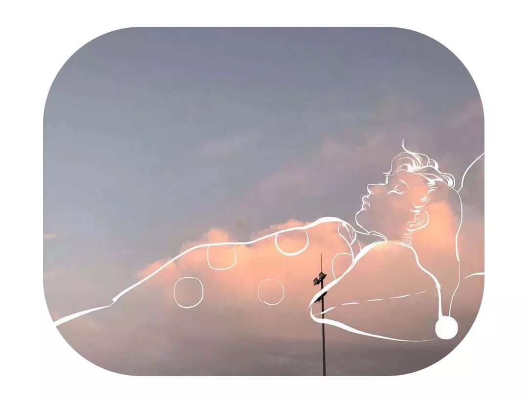 最安心的不过是抬头45度仰望天空，看到的不是灰蒙蒙，而是静谧幽深的蓝(图21)