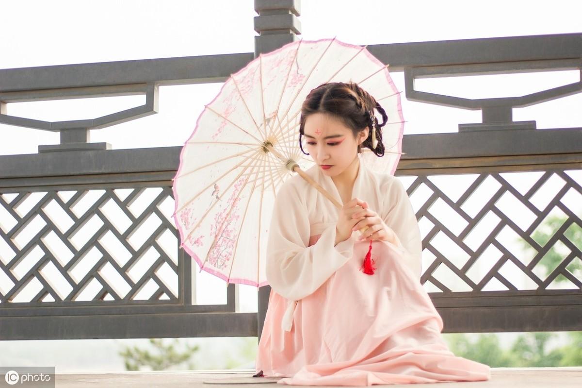 左手的相思握不住右手的牵挂(图3)