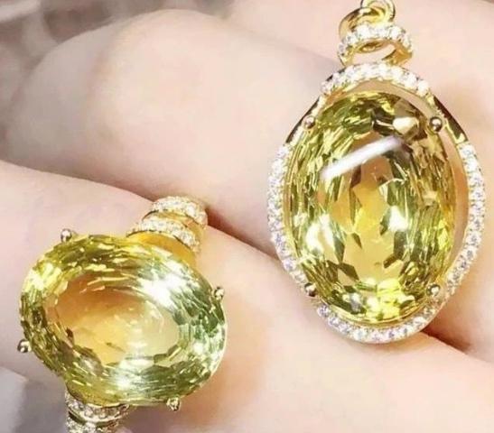 ​夏季珠宝来“解暑”(图10)