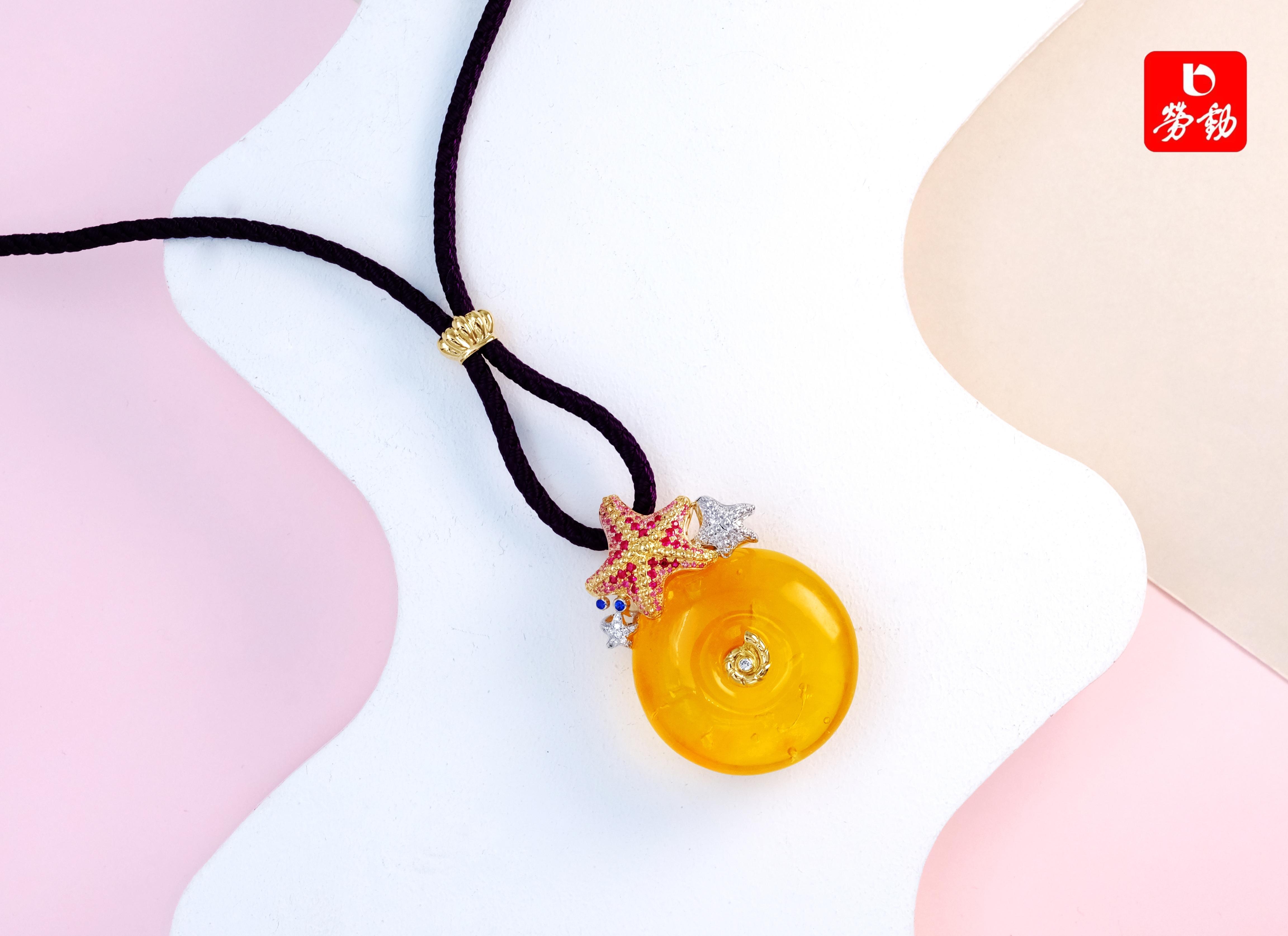 老凤祥琥珀新品：星辰般闪耀的海洋传奇(图1)