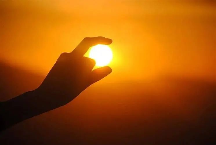 分享在家搞卫生的幽默说说(图4)