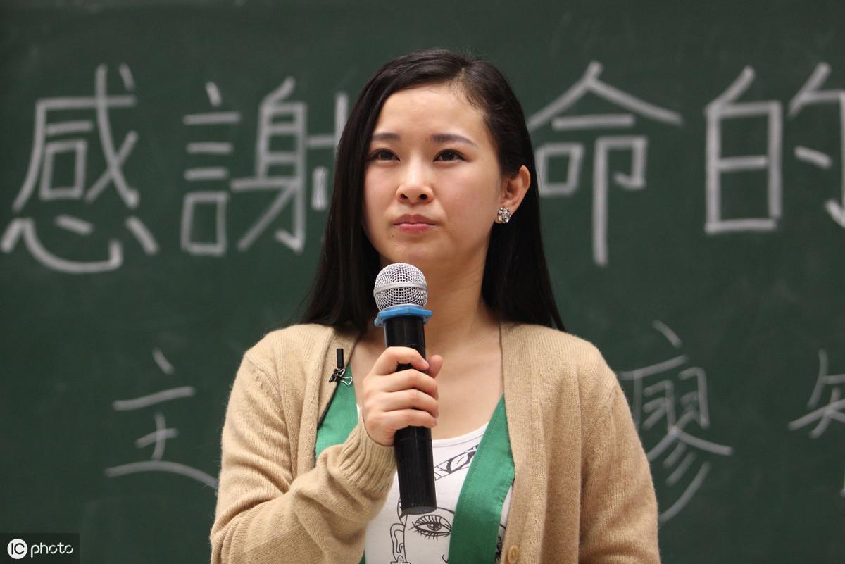 “双腿截肢舞者”廖智：生命很脆弱，但不屈服的女人永远强大(图1)