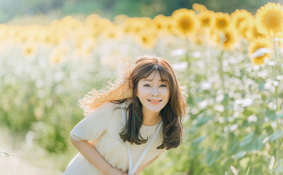 6条正能量励志短句写给自己：努力改变人生，越努力，越幸运(图11)