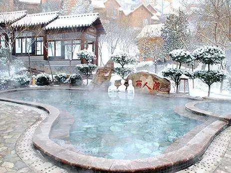 冷冷冷冷冷！需要一场温泉之旅来拯救自己(图3)