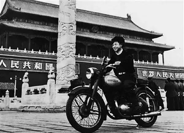 雷锋的这些励志名言，你值得拥有!(图2)