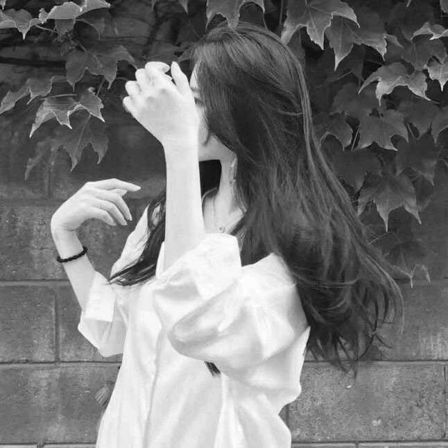 致自己冷酷洒脱的句子，别去打扰一个不愿意理你的人(图3)