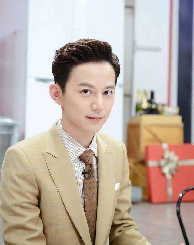 何炅经典的7句话告诉我们：每个人都可以成为更好的自己，要坚定(图10)