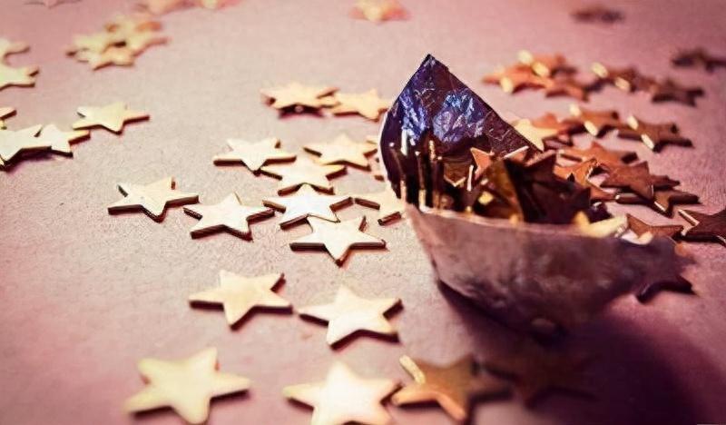 放下一个人的最好方式：不闻不问(图1)