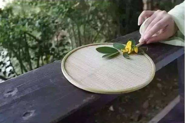 「诗词鉴赏」桂花开，桂花落，都是醉美的诗(图3)