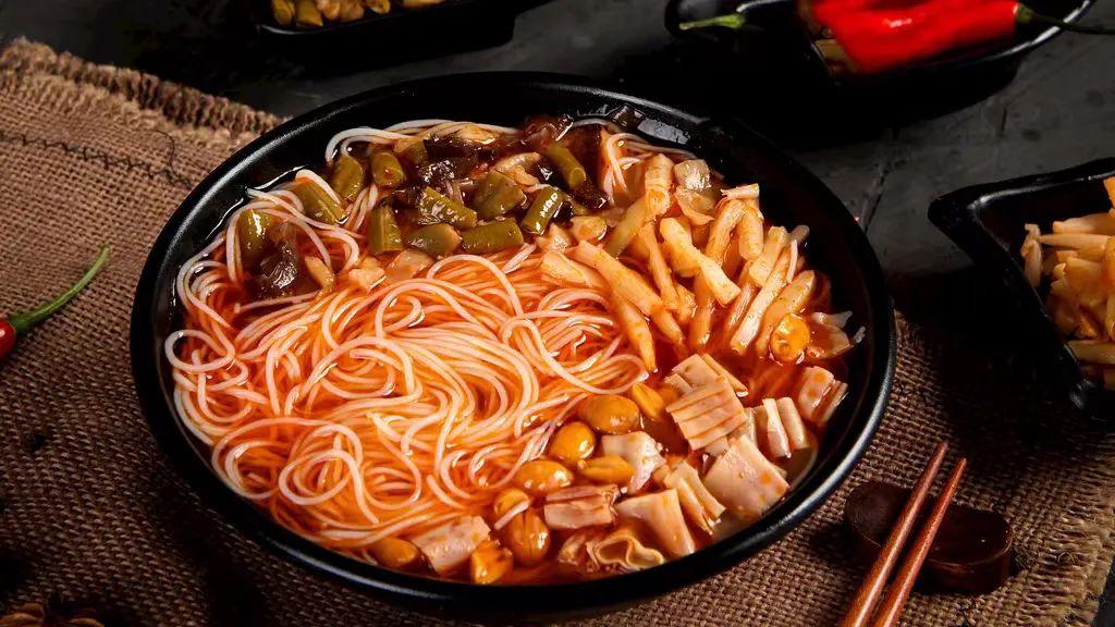 嗦一碗螺蛳粉，忆一段乡愁(图7)