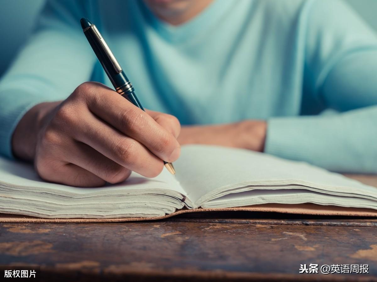 9篇优秀范文，初中英语写作模板，需牢记(图2)