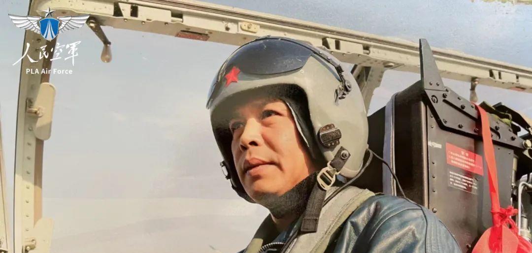 砥砺奋进,与祖国共成长(图2) 砥砺奋进,与祖国共成长(图2)