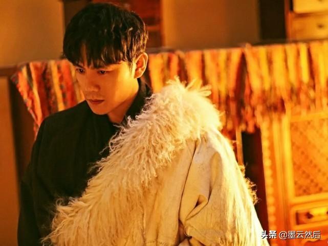 《盗墓笔记》原著：王盟曾派人假扮小哥，吴邪朋友没一个省油的灯(图1)