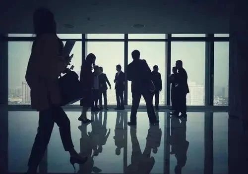 钱多事少离家近？说说最理想的工作应该长啥样？(图6)