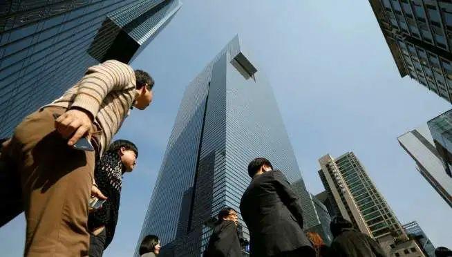 钱多事少离家近？说说最理想的工作应该长啥样？(图12)