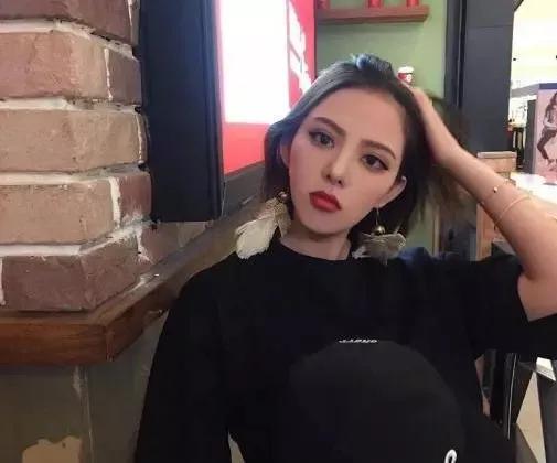 思念一个人的孤独和寂寞的伤感说说 爱到痛了的伤感说说(图3)